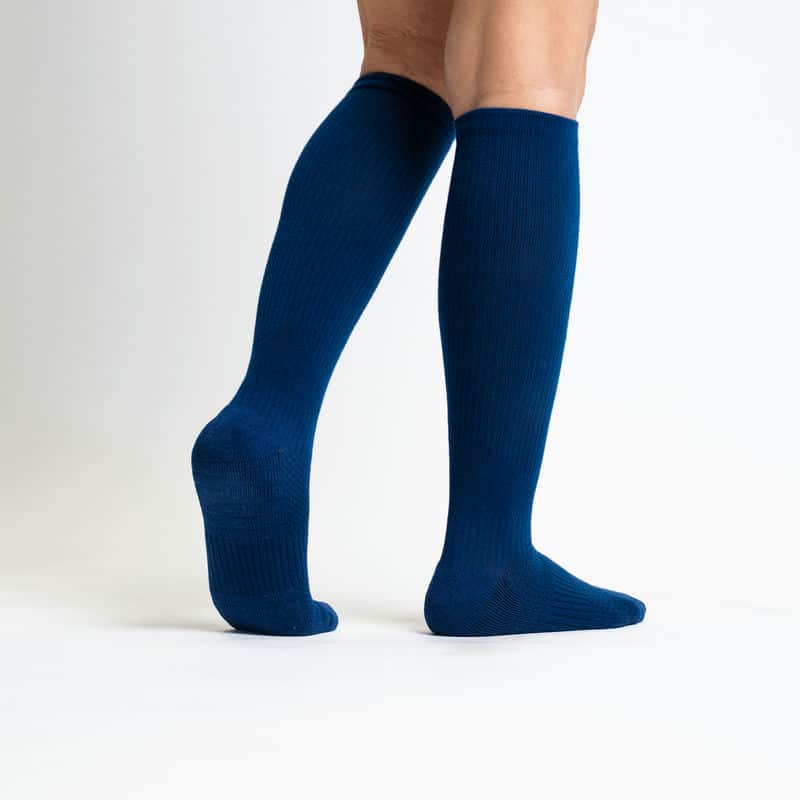 Essenza FlexRelief™ – Calcetas de Compresión (Navy Blue)