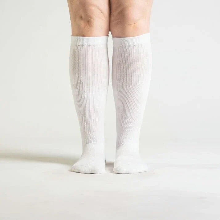 Essenza FlexRelief™ – Calcetas de Compresión (Pure White)