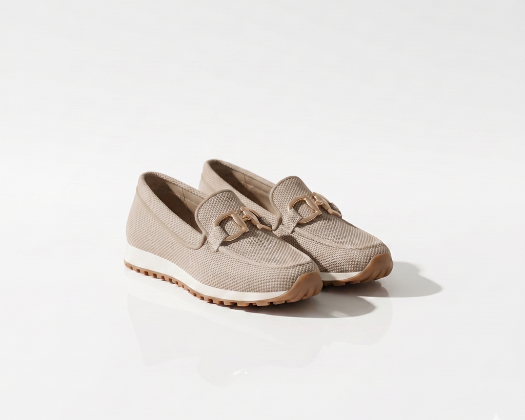 Chiara Sport-Elegance