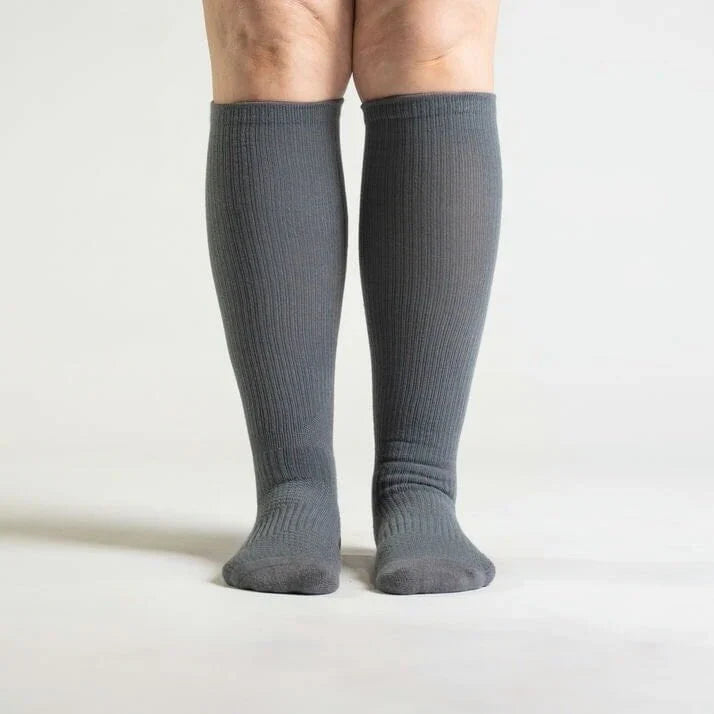 Essenza FlexRelief™ – Calcetas de Compresión (Classic Gray)