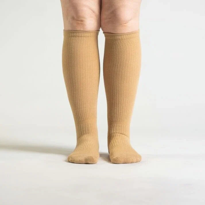 Essenza FlexRelief™ – Calcetas de Compresión (Sand Beige)