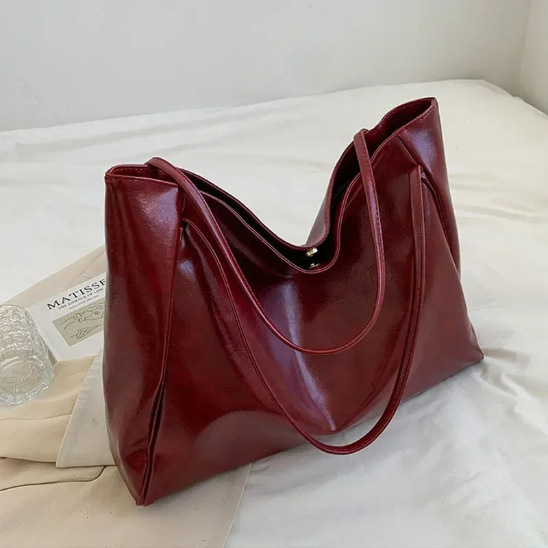 Luna Tote Bag: El Brillo de la Elegancia Cotidiana