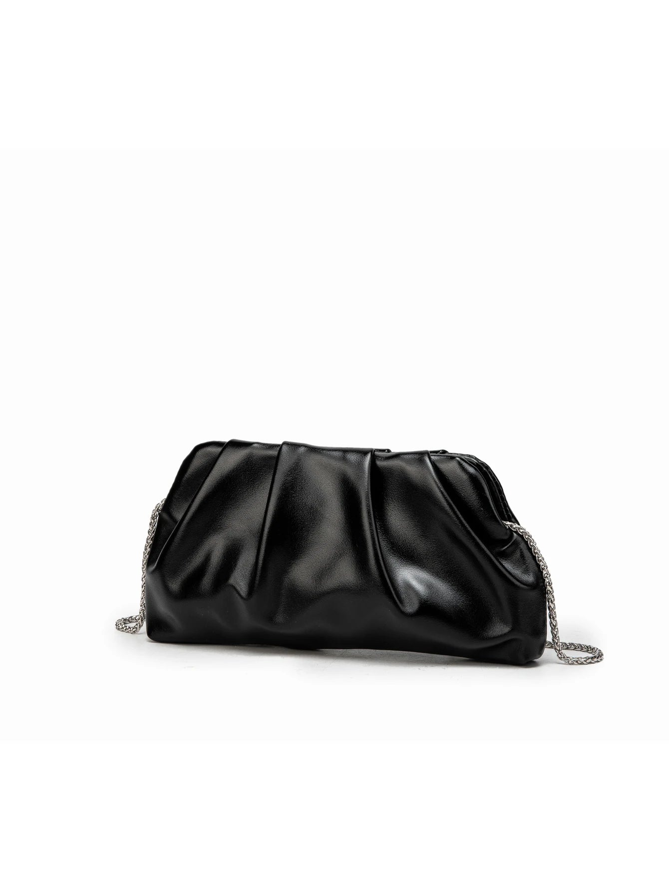 Gala Shine: Clutch Envolvente con Cadena