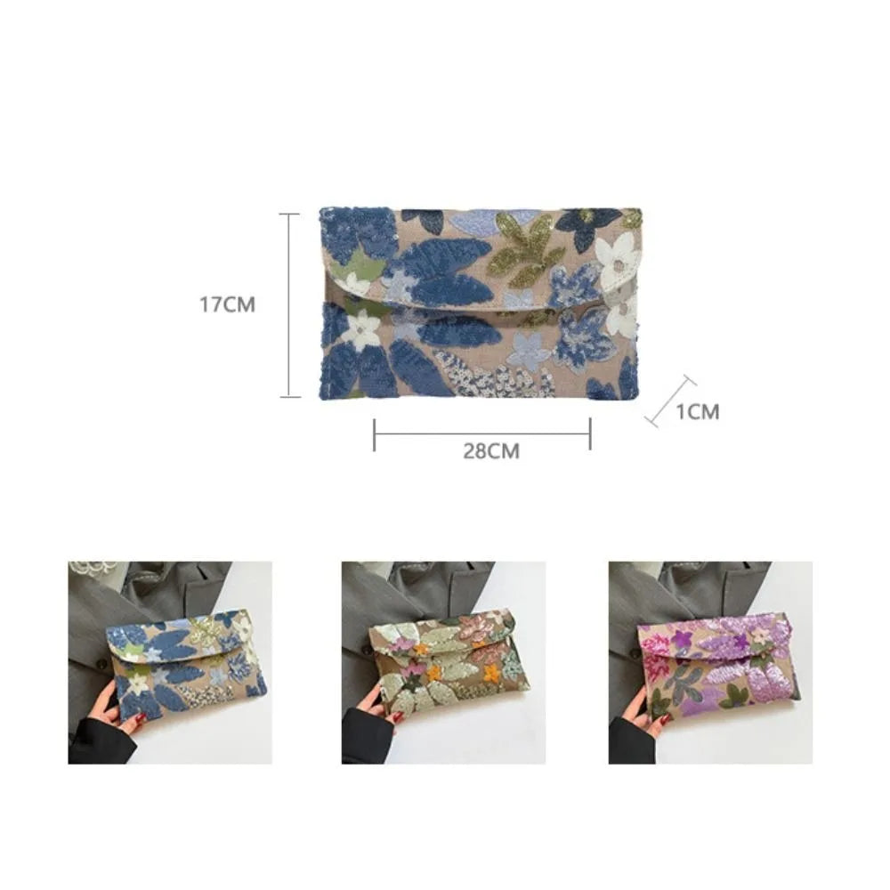 Gala Flora Clutch. Elegancia  y Brillo Sutil para cualquier momento.