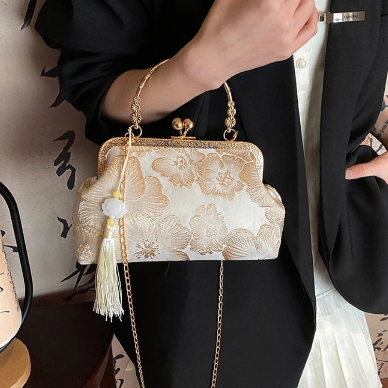 Boutique Floral Clutch - Bordado de Alta Costura