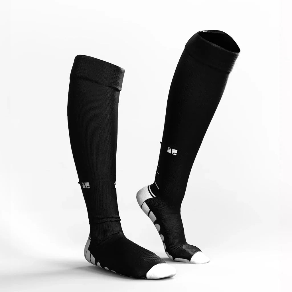 Essenza FlexRelief™ – Calcetas de Compresión (Black White)