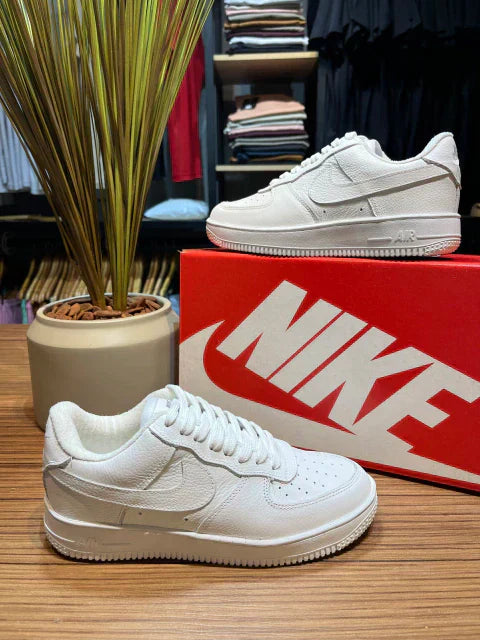 Ténis Nike Air Force